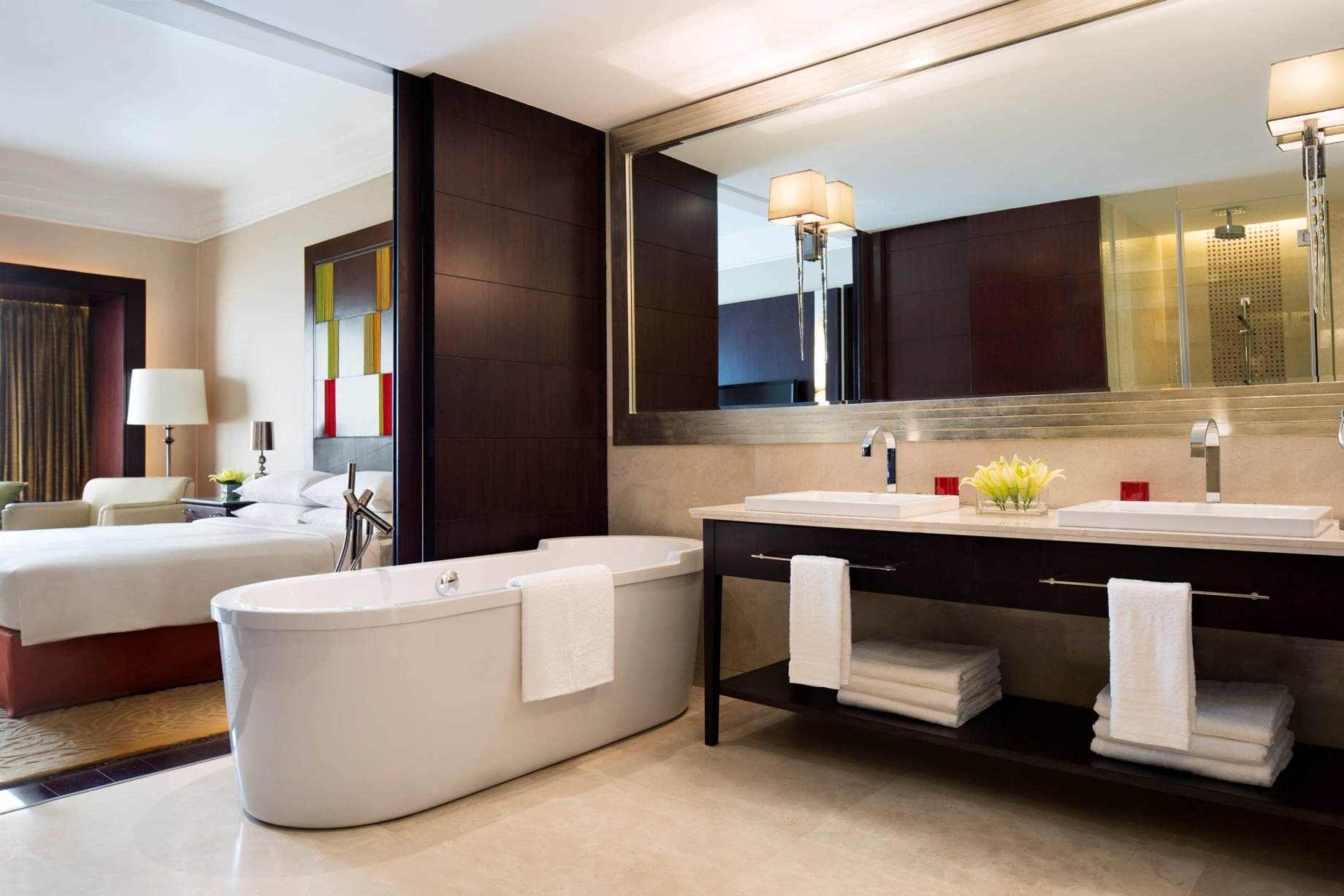 JW Marriott Hotel Bengaluru – Bengaluru, India – Executive Suite Bathroom
