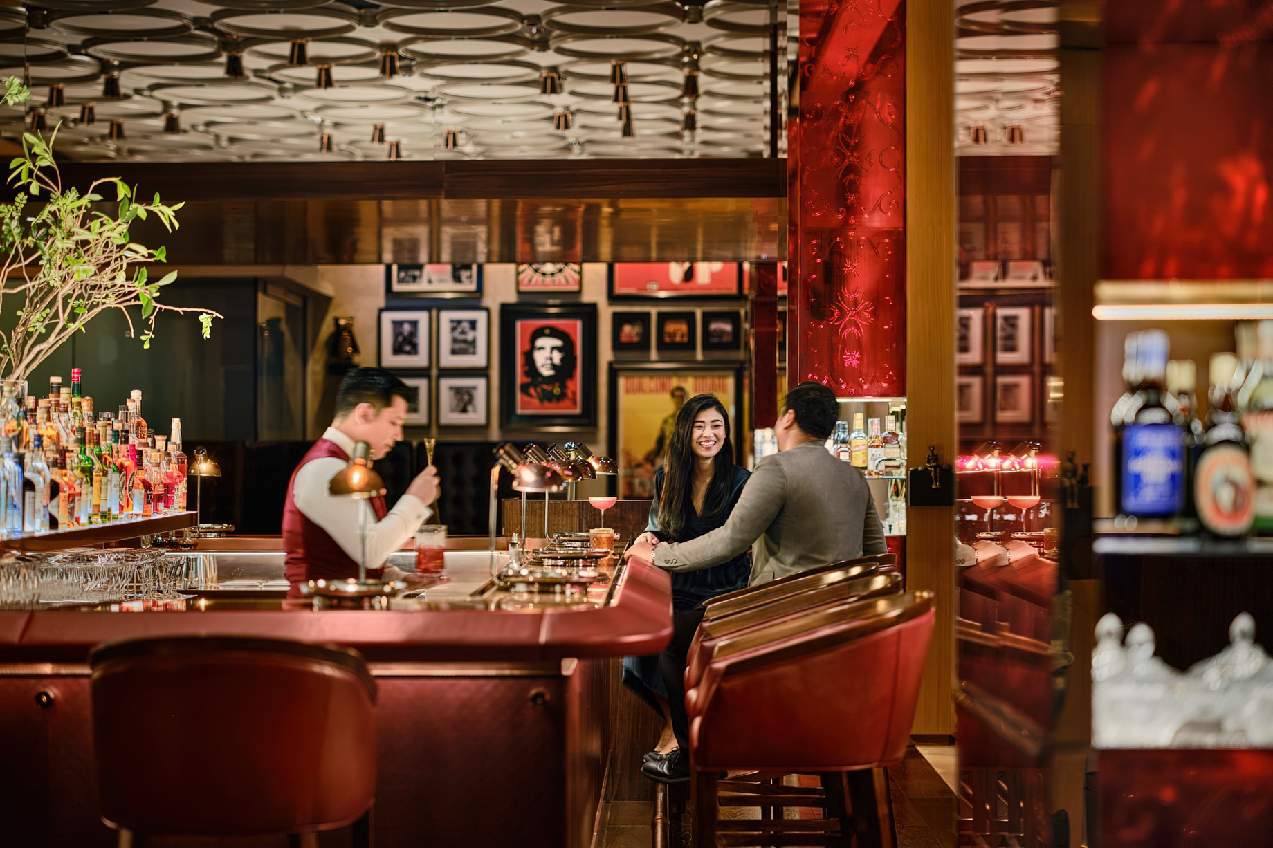 The Ritz-Carlton, Millenia Singapore Hotel - Singapore - Republic Bar