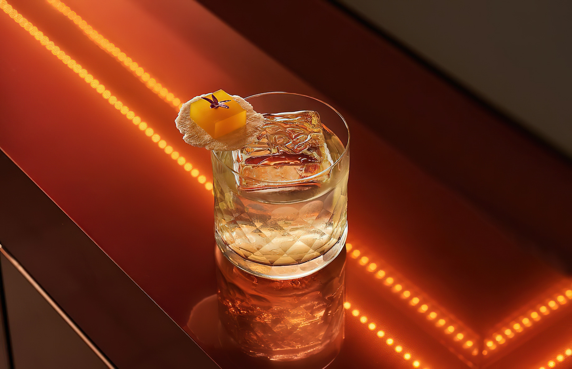 The Ritz-Carlton, Millenia Singapore Hotel – Singapore – Republic Bar Timeless Beauty Cocktail