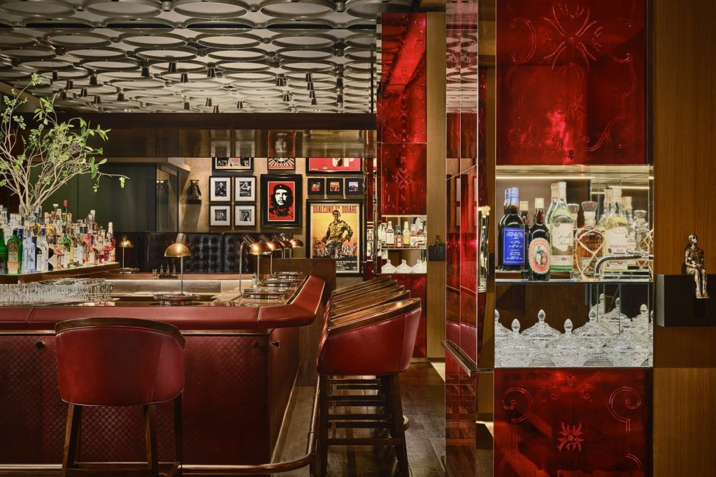 The Ritz-Carlton, Millenia Singapore Hotel - Singapore - Republic Bar