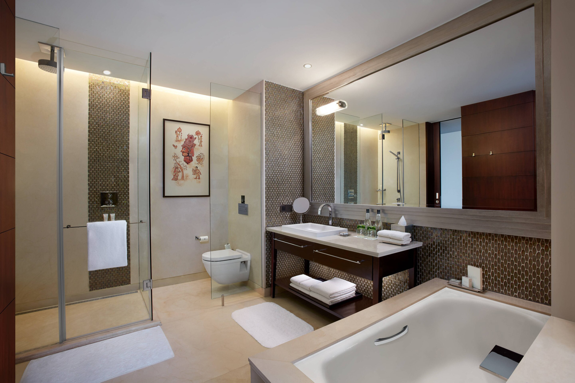 JW Marriott Hotel Bengaluru – Bengaluru, India – Deluxe Bathroom