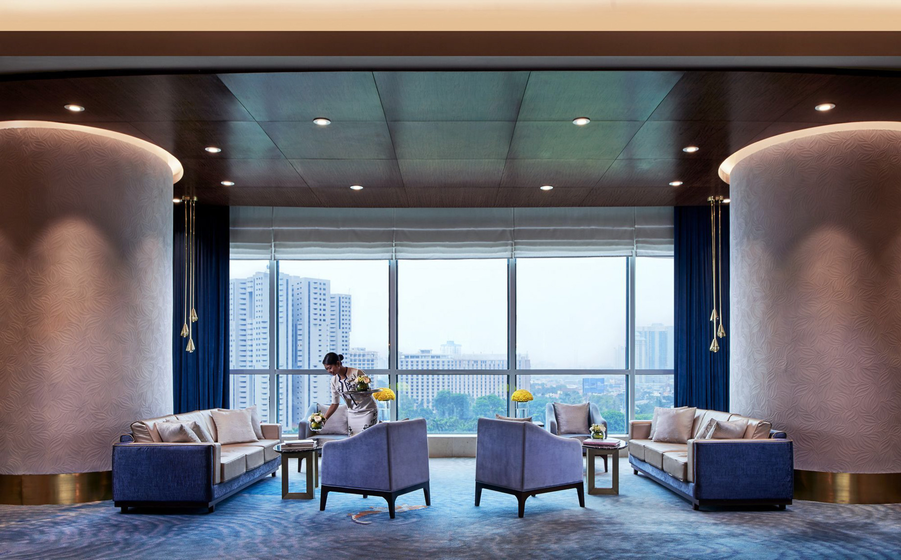 The Ritz-Carlton Jakarta, Pacific Place Hotel - Jakarta, Indonesia - Sitting Area