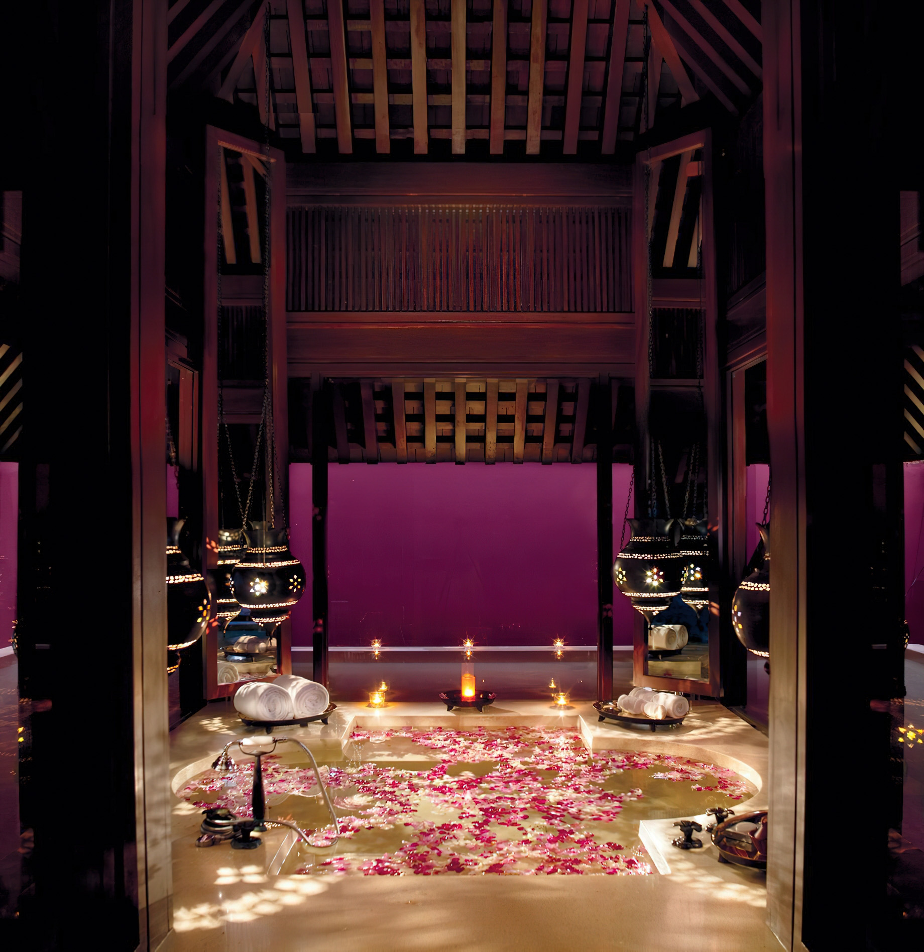 The Ritz-Carlton, Phulay Bay Reserve Resort - Muang Krabi, Thailand - Beach Villa Romantic Flower Bath