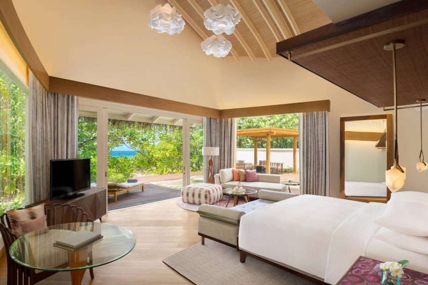 JW Marriott Maldives Resort & Spa - Shaviyani Atoll, Maldives - Beach Pool Villa Sunset Bedroom