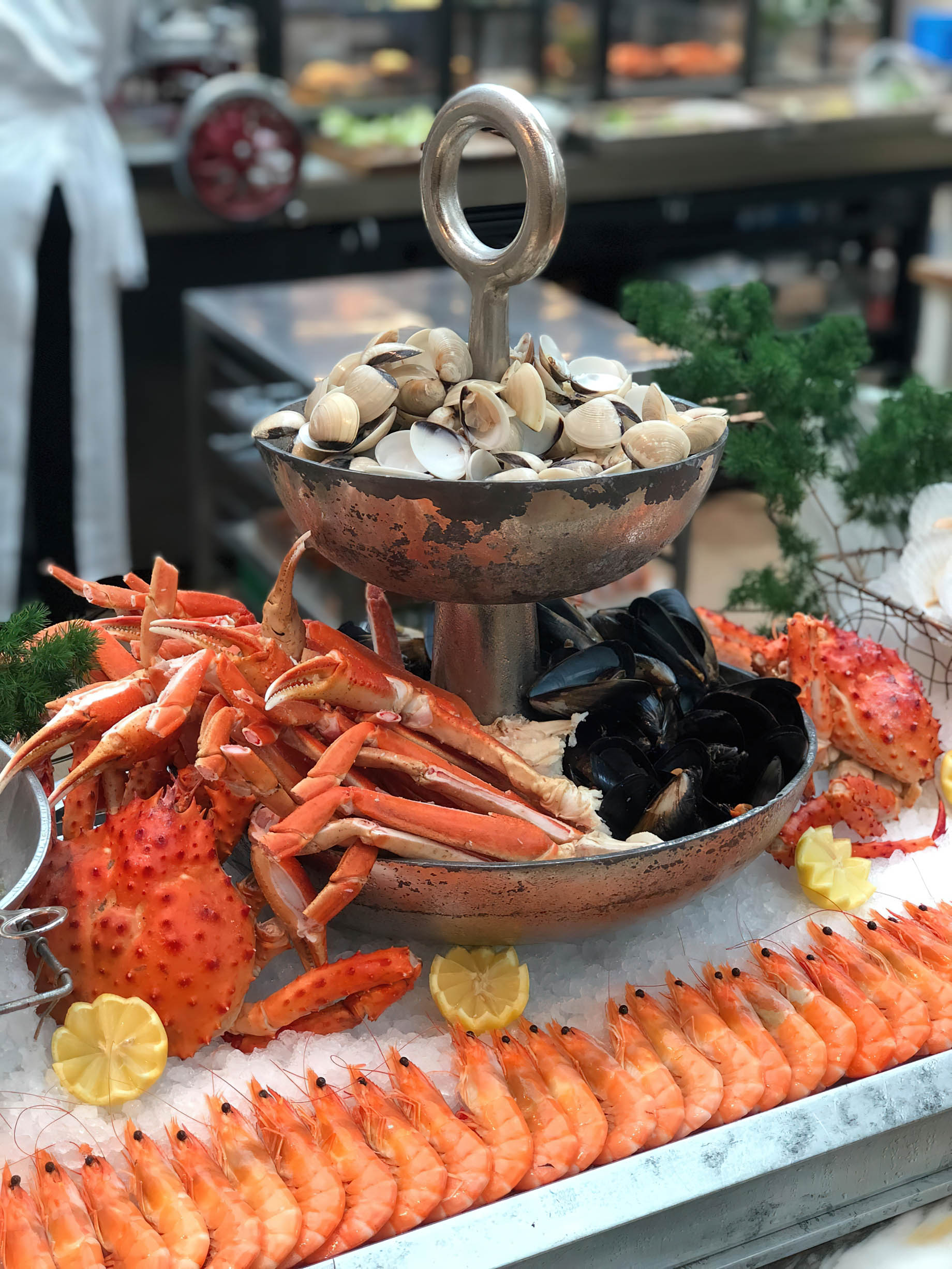 The Ritz-Carlton, Millenia Singapore Hotel – Singapore – Fresh Seafood