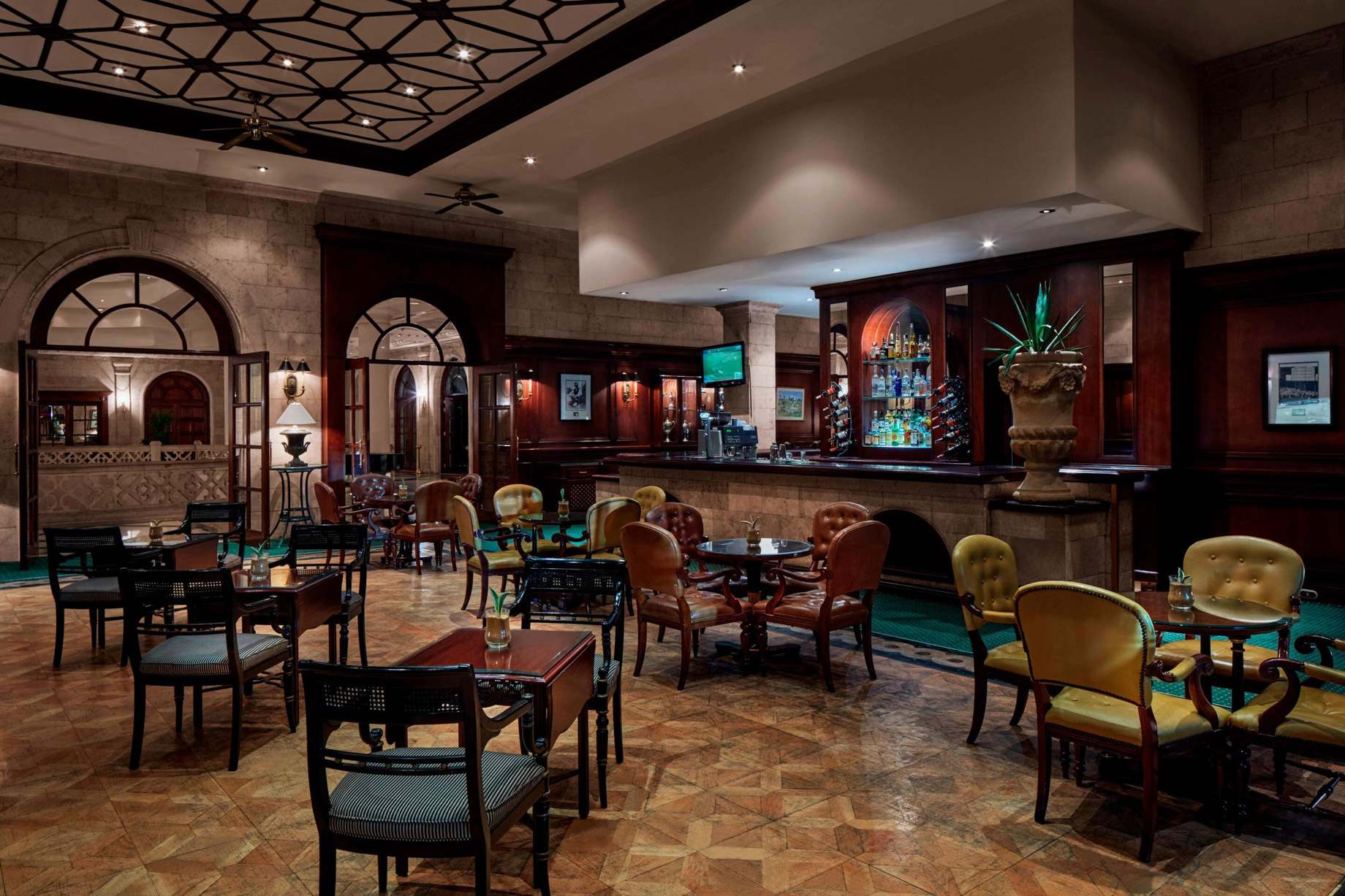 JW Marriott Hotel Cairo – Cairo, Egypt – Cactus Bar Interior