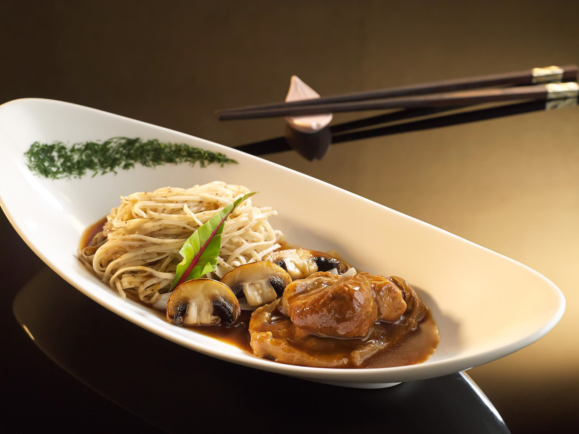 The Ritz-Carlton, Millenia Singapore Hotel – Singapore – Al Dente Noodles with Tender Beef Knee