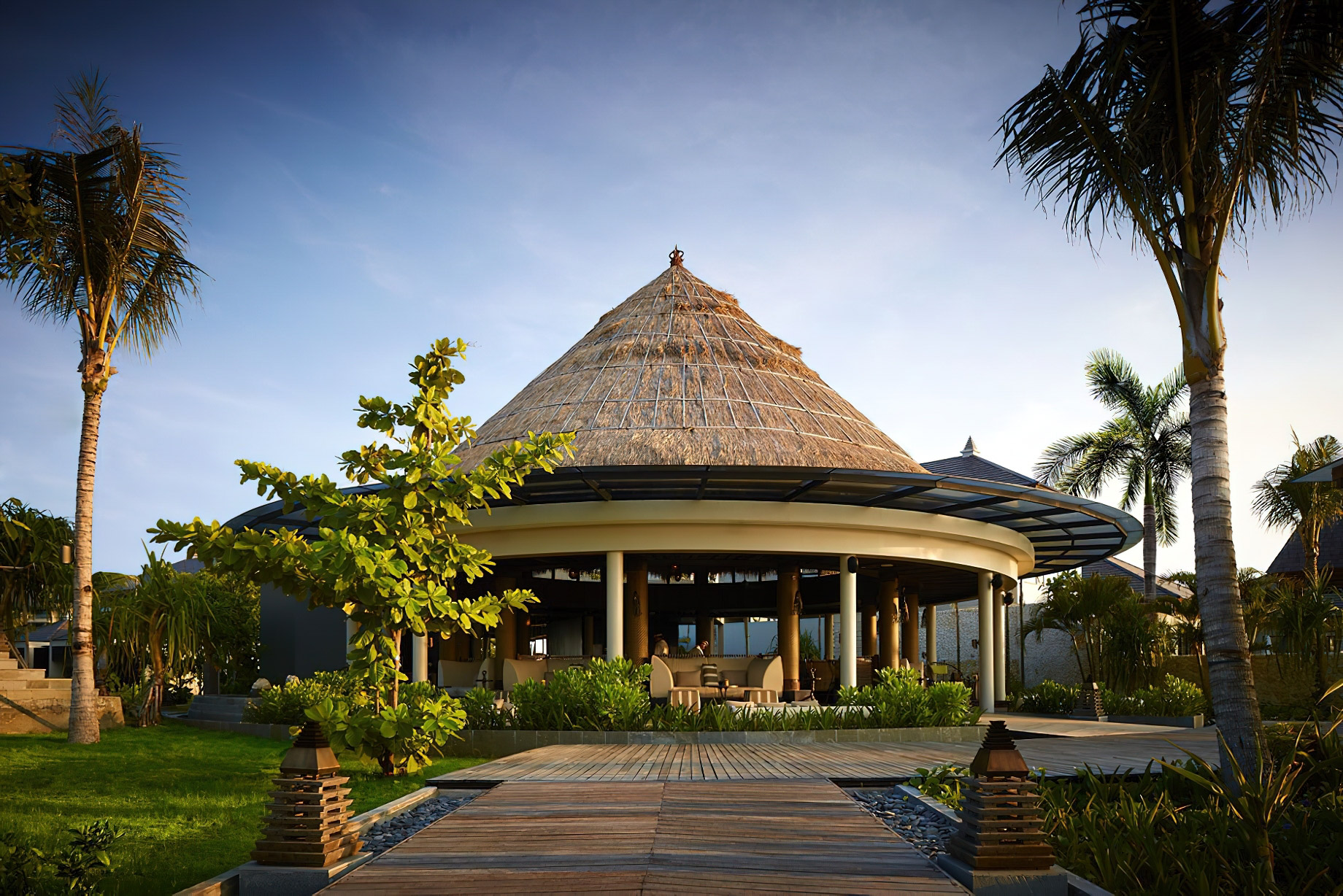 The Ritz-Carlton, Bali Nusa Dua Hotel – Bali, Indonesia – Breezes Tapas Lounge Dawn