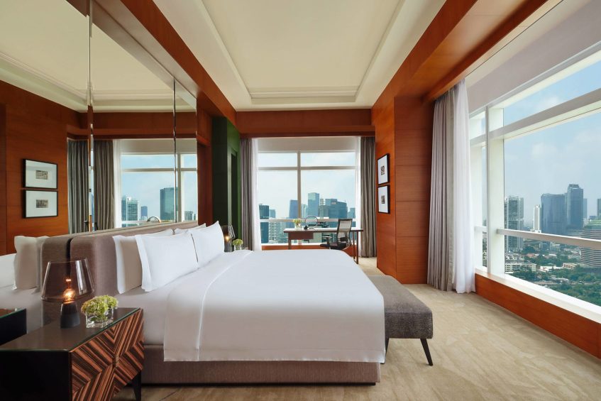The Ritz-Carlton Jakarta, Pacific Place Hotel - Jakarta, Indonesia - Larger Suite Bedroom