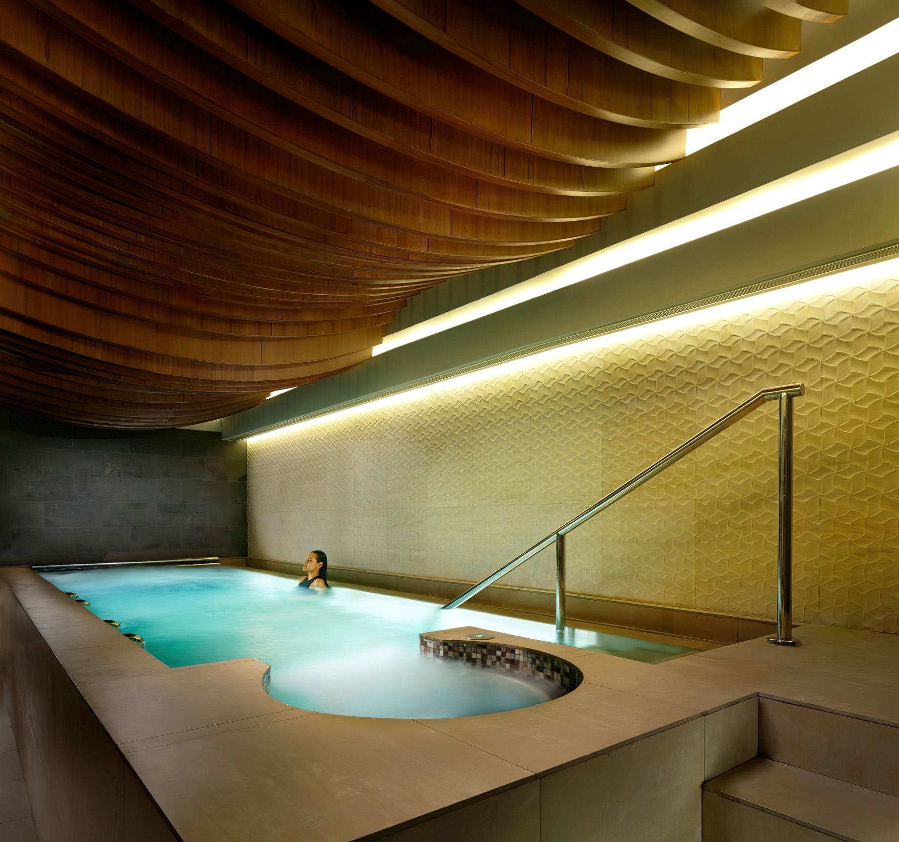 The Ritz-Carlton, Bangalore Hotel – Bangalore, Karnataka, India – Spa Pool