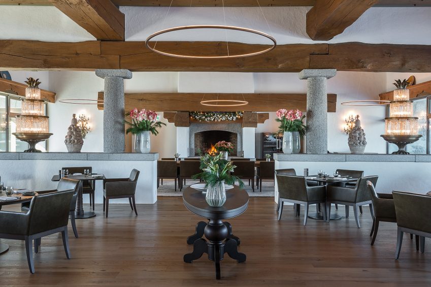 Burgenstock Hotel & Alpine Spa - Obburgen, Switzerland - Oak Grill & Pool Patio Restaurant Interior Seating