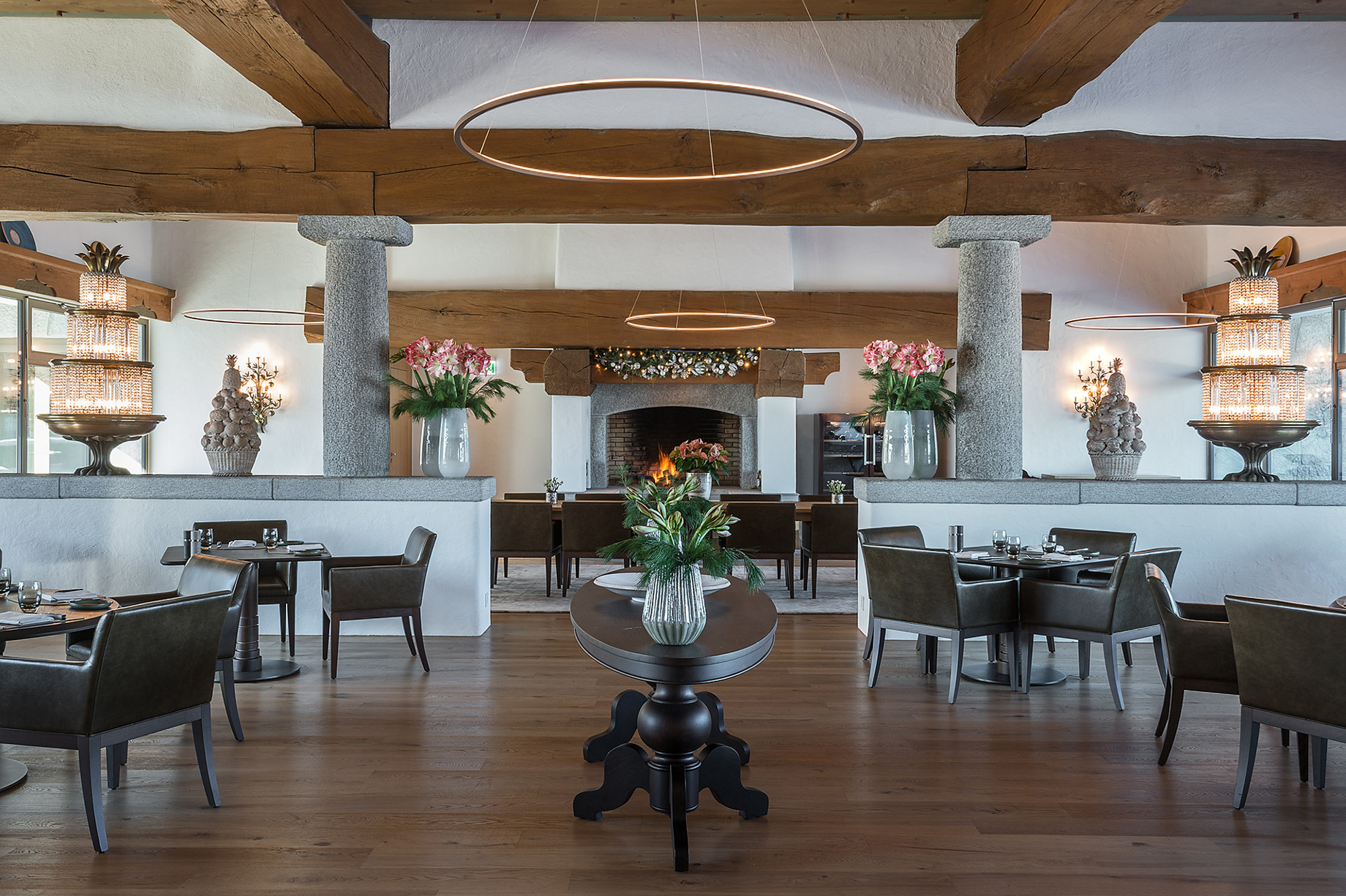 Burgenstock Hotel & Alpine Spa - Obburgen, Switzerland - Oak Grill & Pool Patio Restaurant Interior Seating