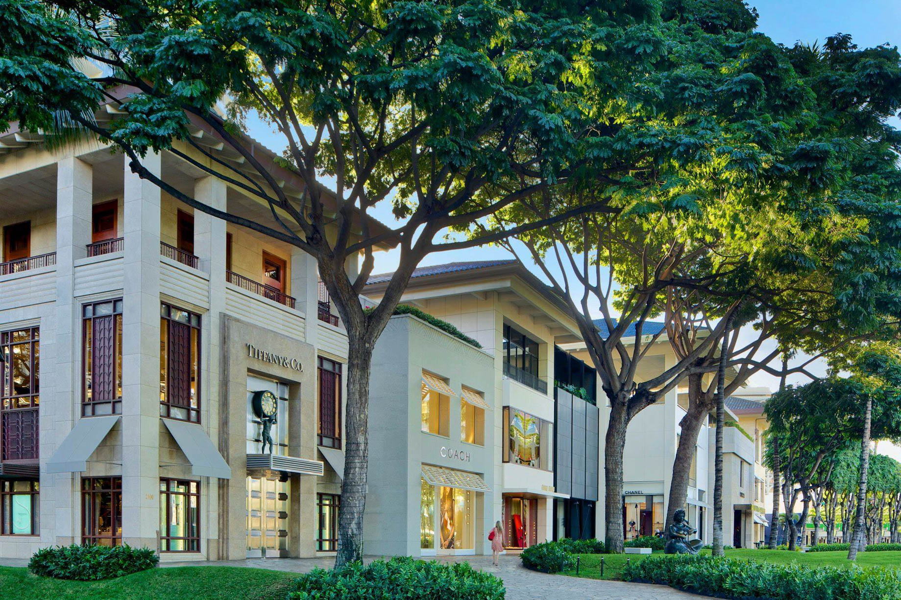 The Ritz-Carlton Residences, Waikiki Beach Hotel - Waikiki, HI, USA - Luxury Row Shopping