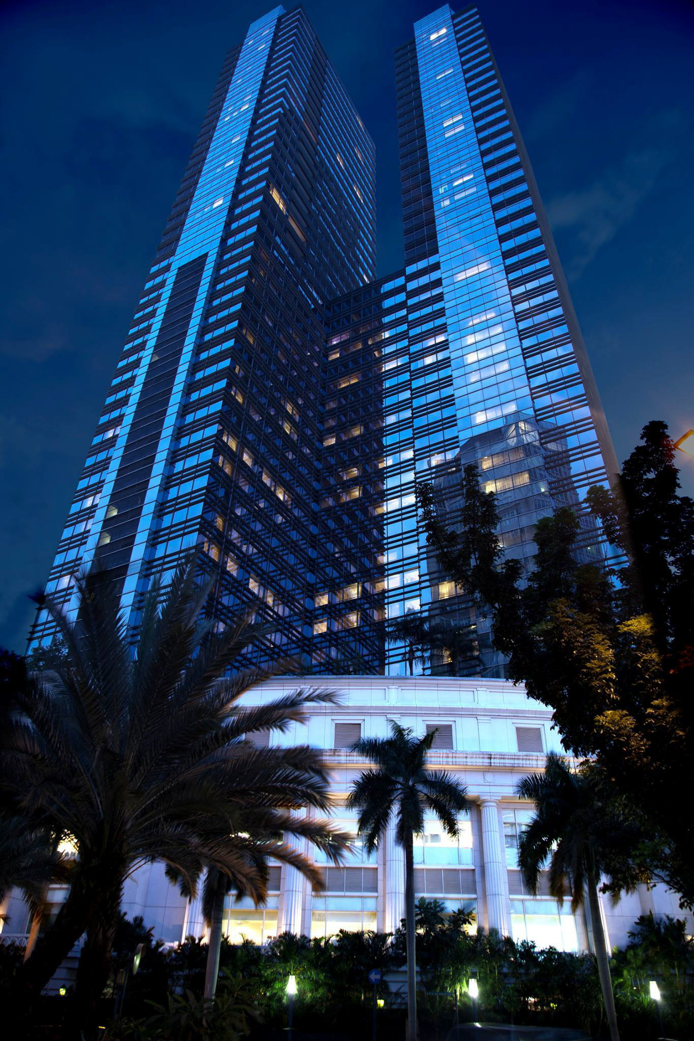 The Ritz-Carlton Jakarta, Mega Kuningan Hotel - Jakarta, Indonesia - Hotel Exterior Night