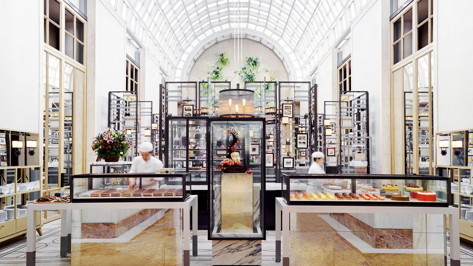 The Ritz-Carlton, Millenia Singapore Hotel - Singapore - Colony Patisserie Dining