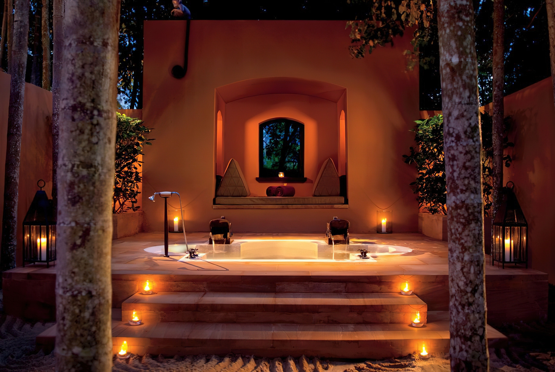 The Ritz-Carlton, Phulay Bay Reserve Resort – Muang Krabi, Thailand – Candlelight Bath