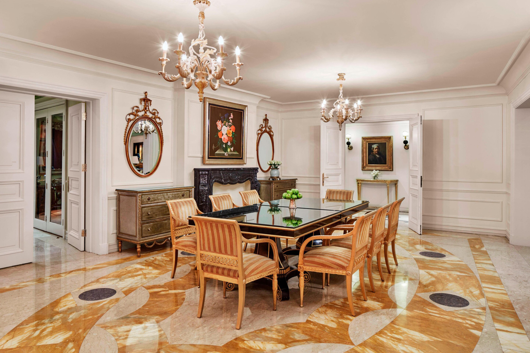 JW Marriott Hotel Cairo - Cairo, Egypt - Presidential Suite Dining Area