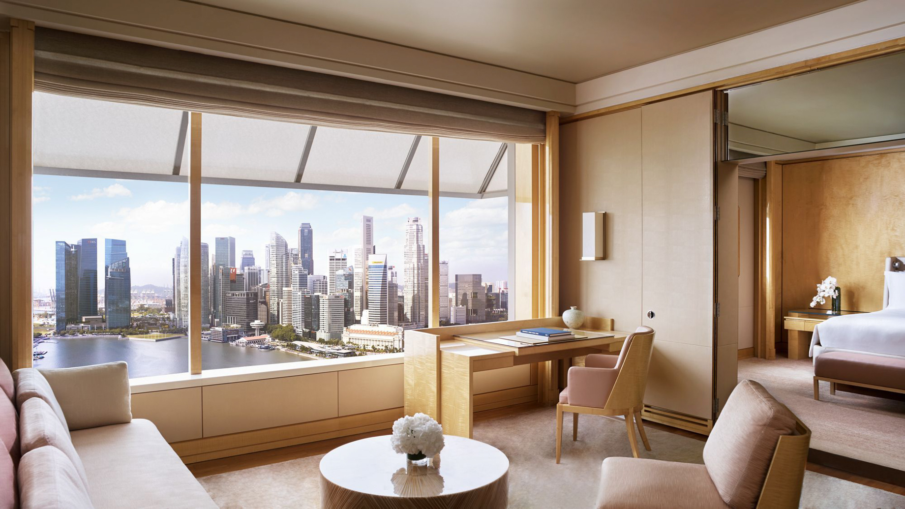 The Ritz-Carlton, Millenia Singapore Hotel – Singapore – Club Deluxe Suite High CBD View