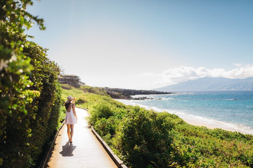 The Ritz-Carlton Maui, Kapalua Resort - Kapalua, HI, USA - Beachfront Pathway
