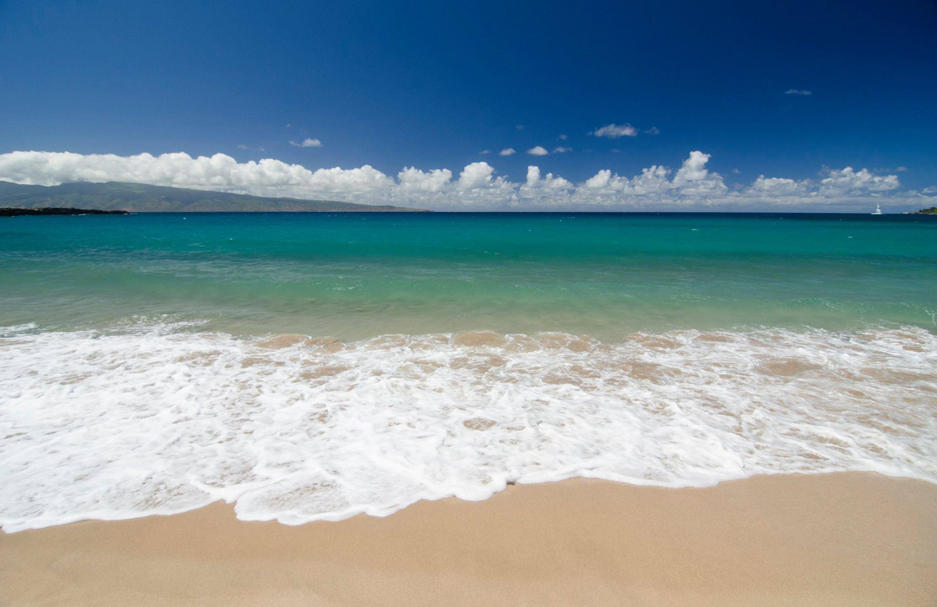 The Ritz-Carlton Maui, Kapalua Resort – Kapalua, HI, USA – Kapalua Beach Ocean Waves