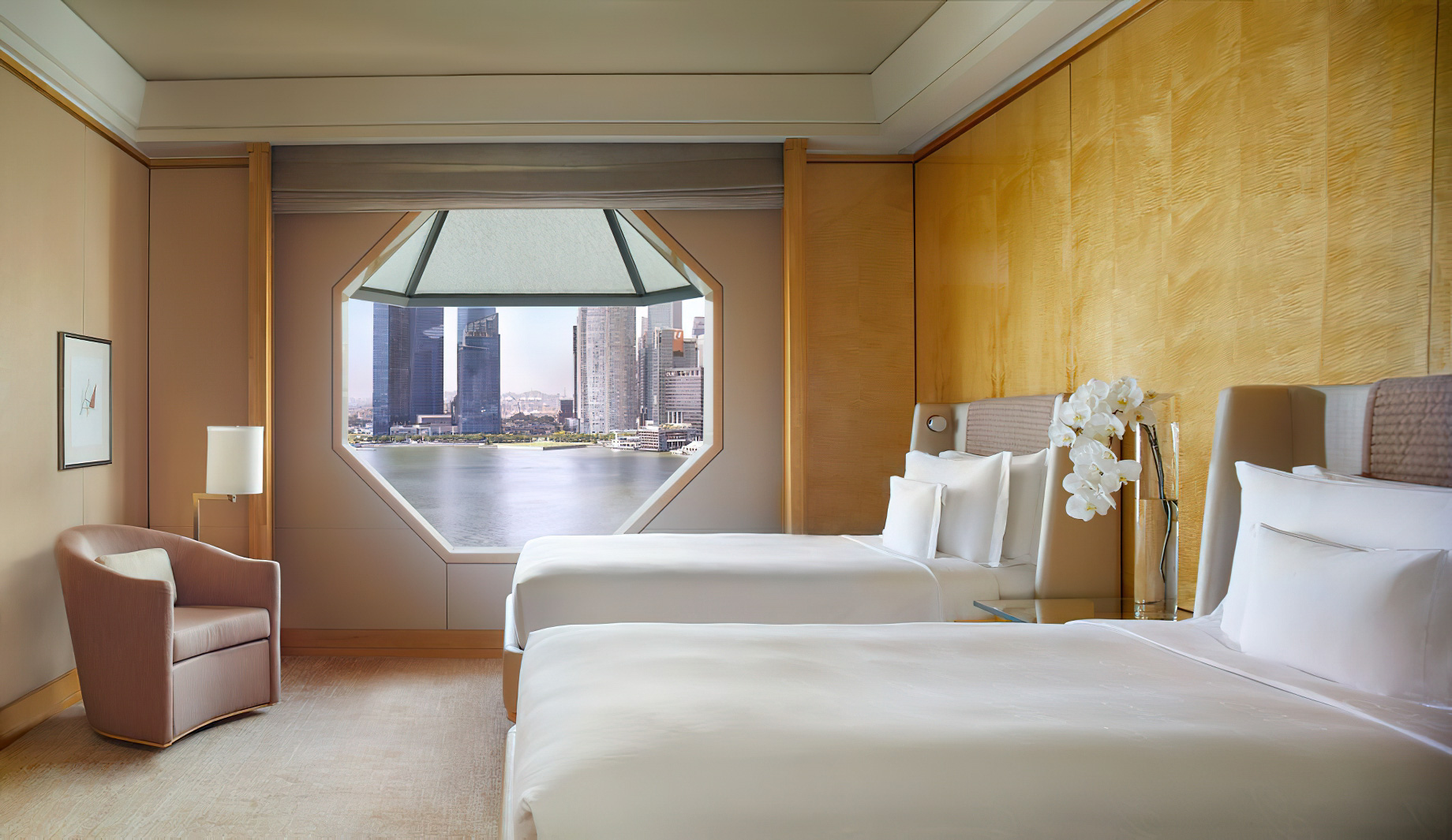 The Ritz-Carlton, Millenia Singapore Hotel – Singapore – Deluxe Suite Bedroom