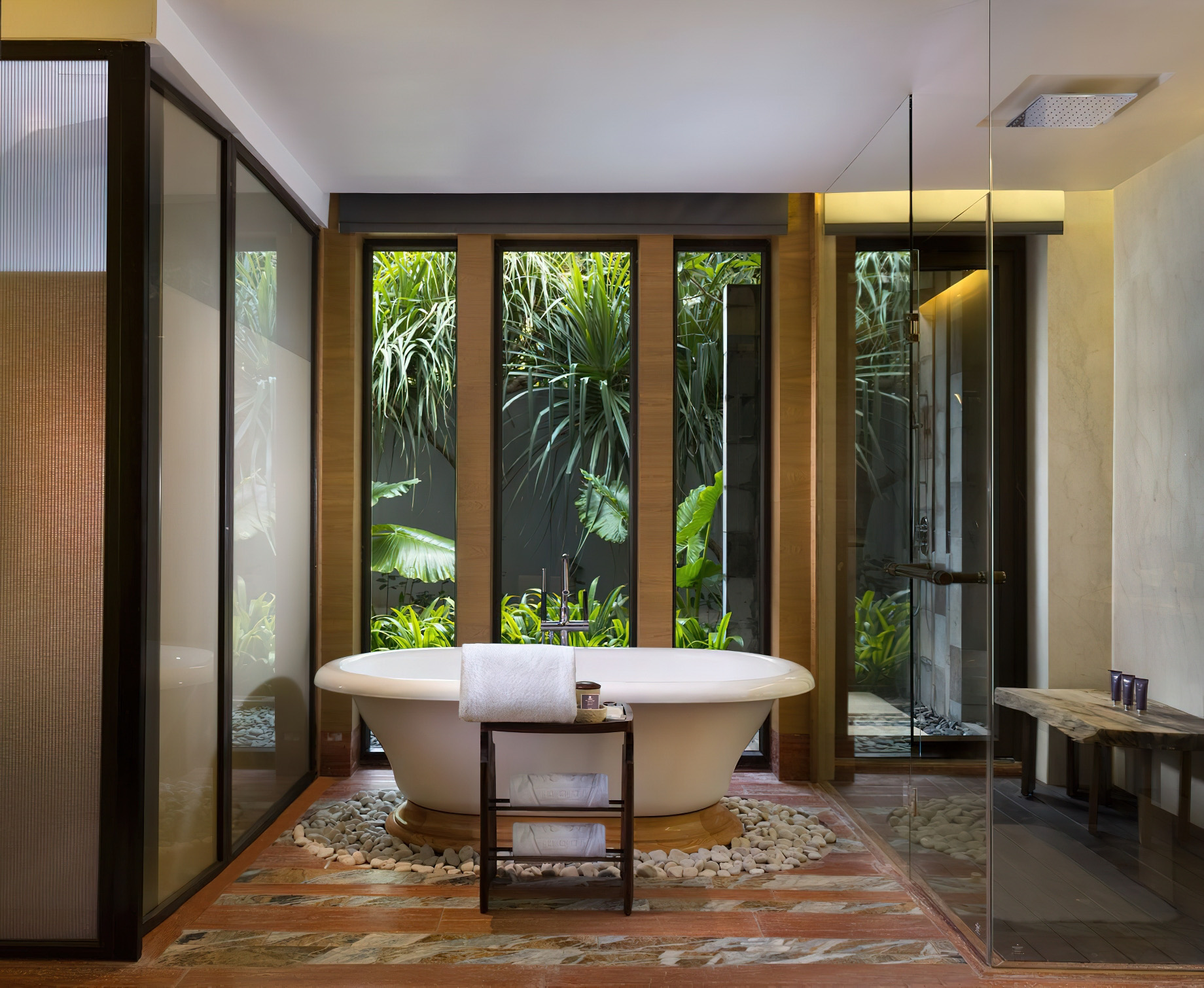 The Ritz-Carlton, Bali Nusa Dua Hotel – Bali, Indonesia – Oceanfront Villa Bathroom