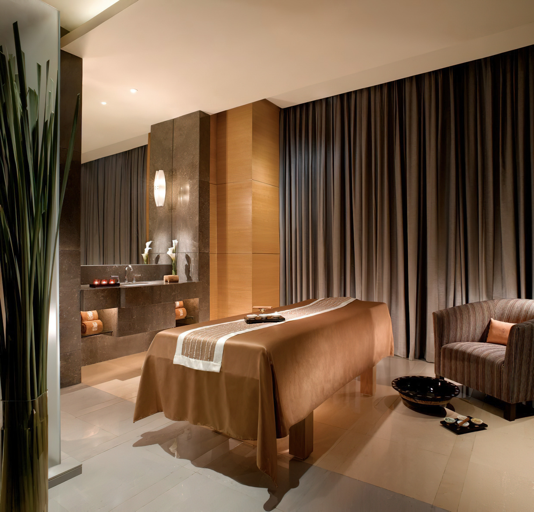 The Ritz-Carlton Jakarta, Pacific Place Hotel – Jakarta, Indonesia – Spa Treatment Room