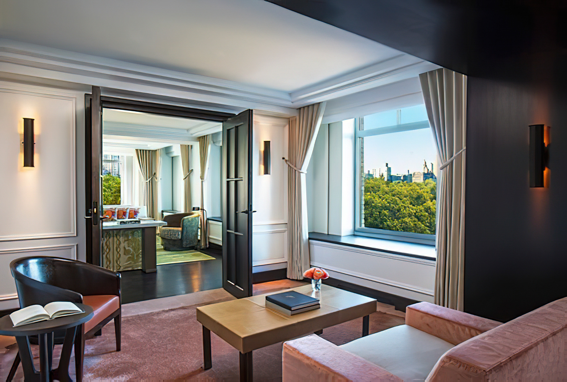 The Ritz-Carlton New York, Central Park Hotel – New York, NY, USA – The Presidential Suite Master Bedroom Lounge