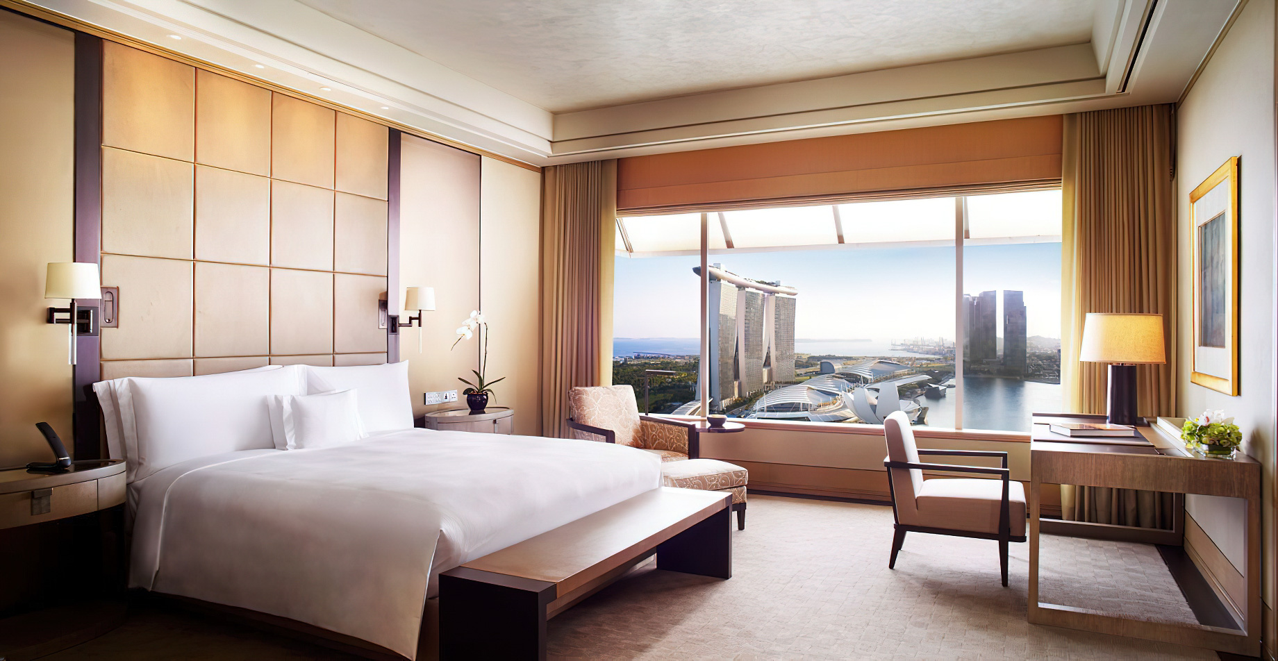 The Ritz-Carlton, Millenia Singapore Hotel – Singapore – The Ritz Suite Bedroom