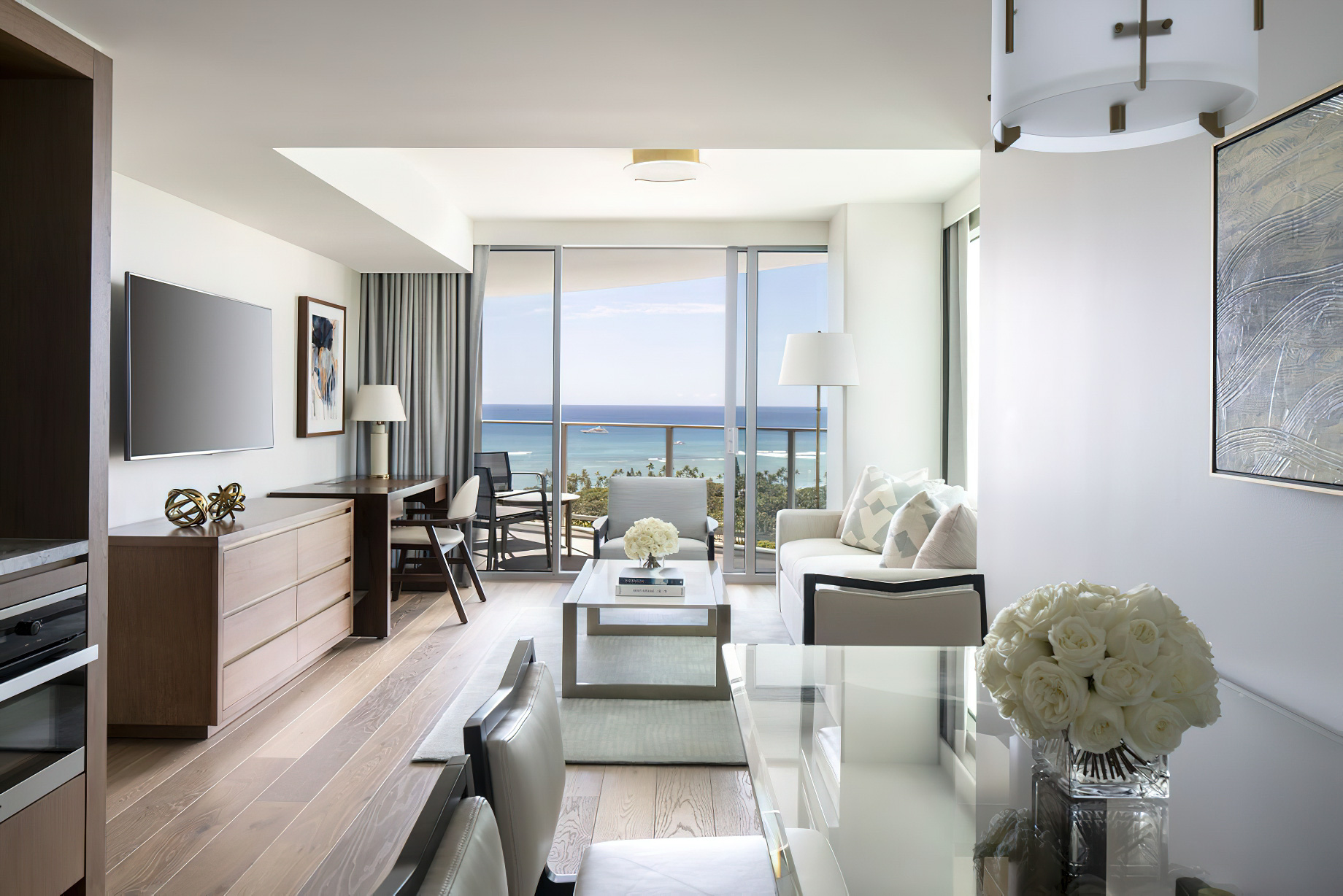 The Ritz-Carlton Residences, Waikiki Beach Hotel – Waikiki, HI, USA – Deluxe Ocean View Corner Suite Living Room v1
