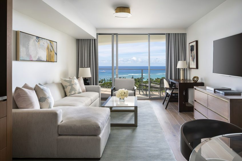 The Ritz-Carlton Residences, Waikiki Beach Hotel - Waikiki, HI, USA - Deluxe Ocean View Double Bed Suite Living Room
