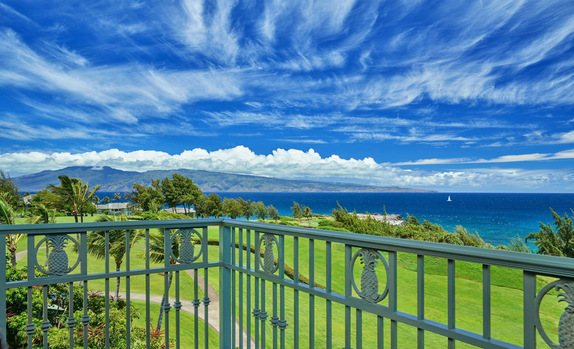 The Ritz-Carlton Maui, Kapalua Resort – Kapalua, HI, USA – Royal Pacific Suite Oceanfront Lanai_