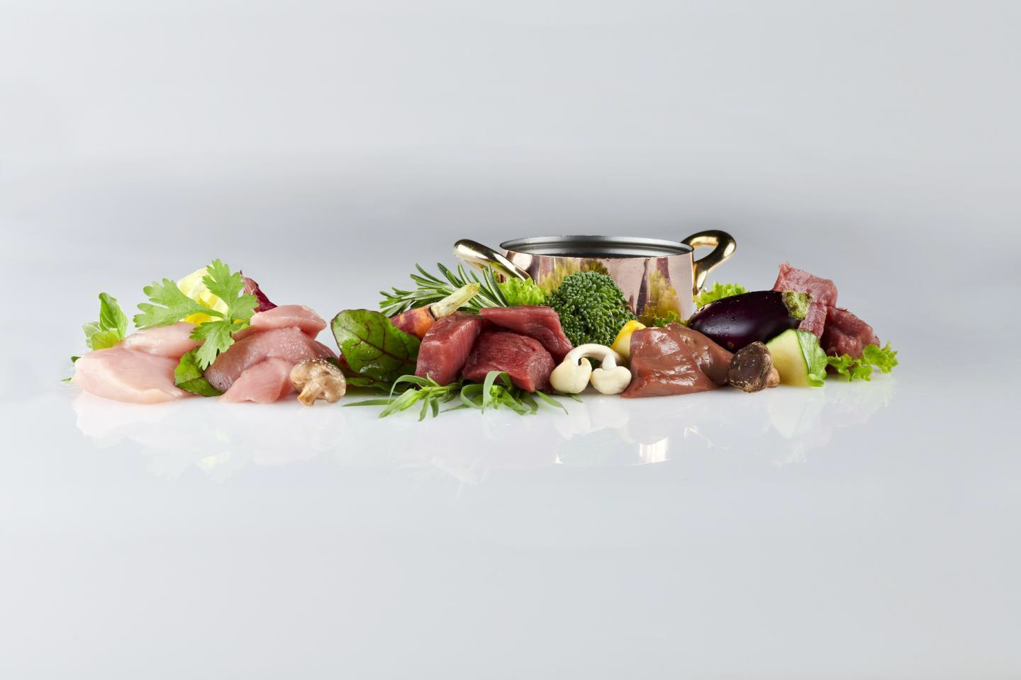 Burgenstock Hotel & Alpine Spa – Obburgen, Switzerland – Verbena Restaurant & Bar Fondue Chinoise Meat