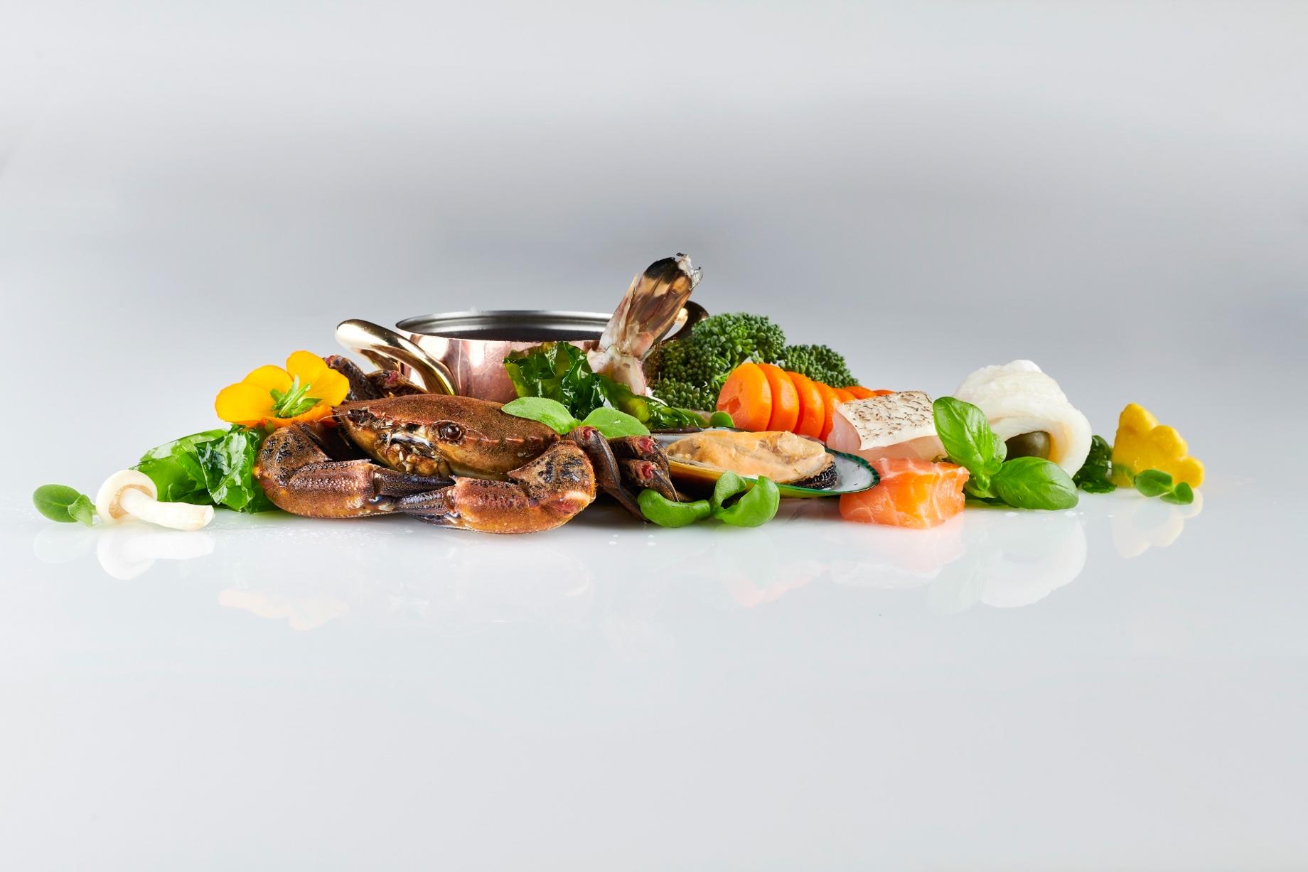 Burgenstock Hotel & Alpine Spa – Obburgen, Switzerland – Verbena Restaurant & Bar Fondue Chinoise Seafood