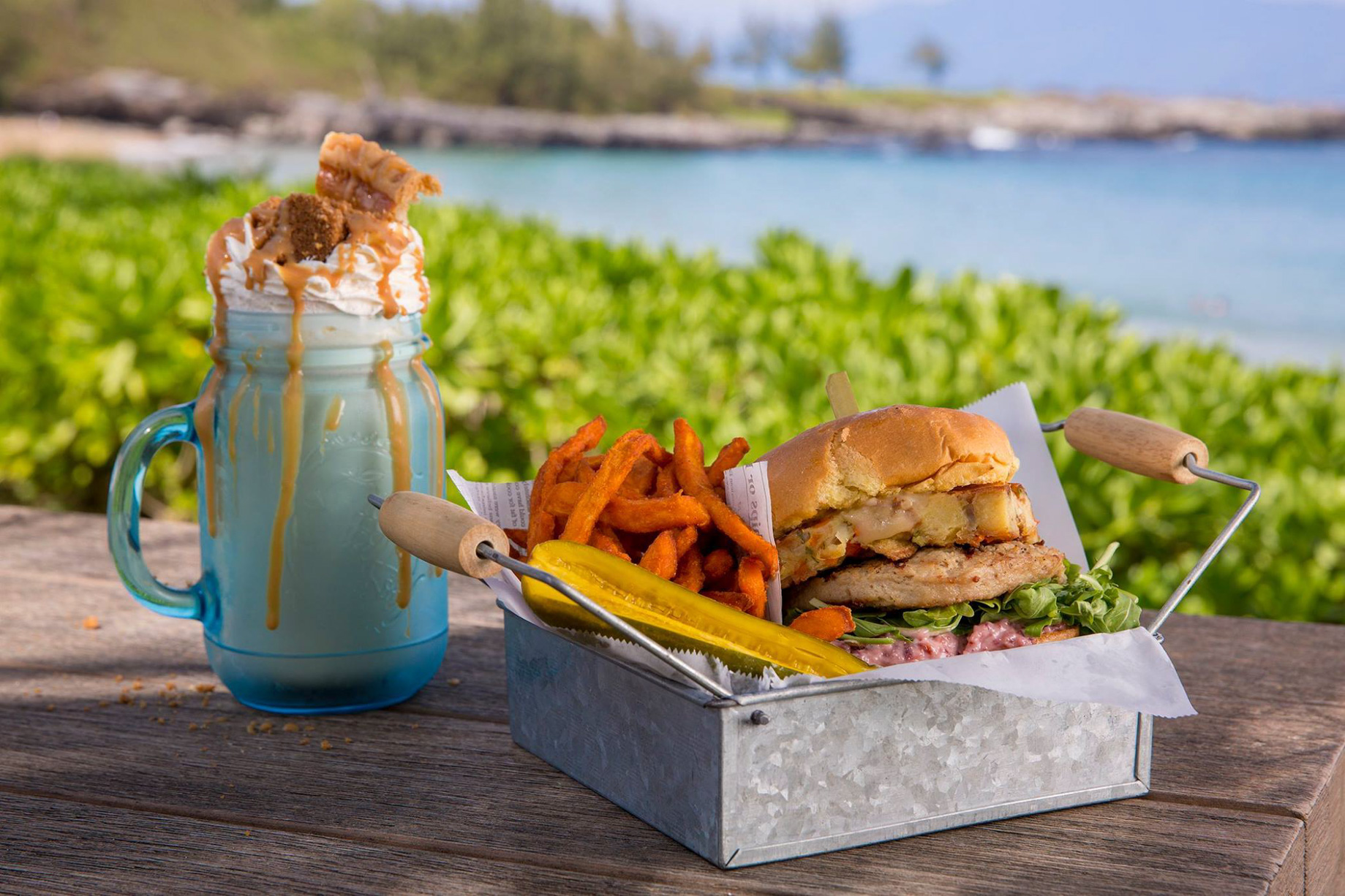 The Ritz-Carlton Maui, Kapalua Resort – Kapalua, HI, USA – Burger Shack Food