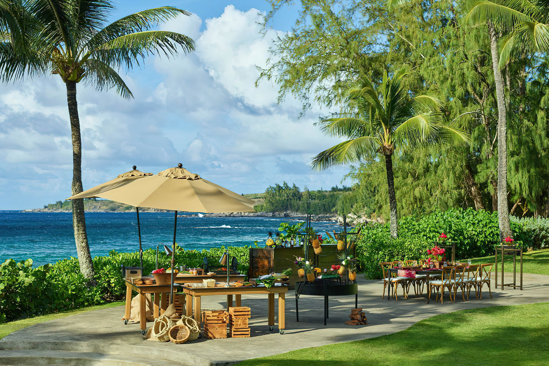 The Ritz-Carlton Maui, Kapalua Resort – Kapalua, HI, USA – Beachside Dining