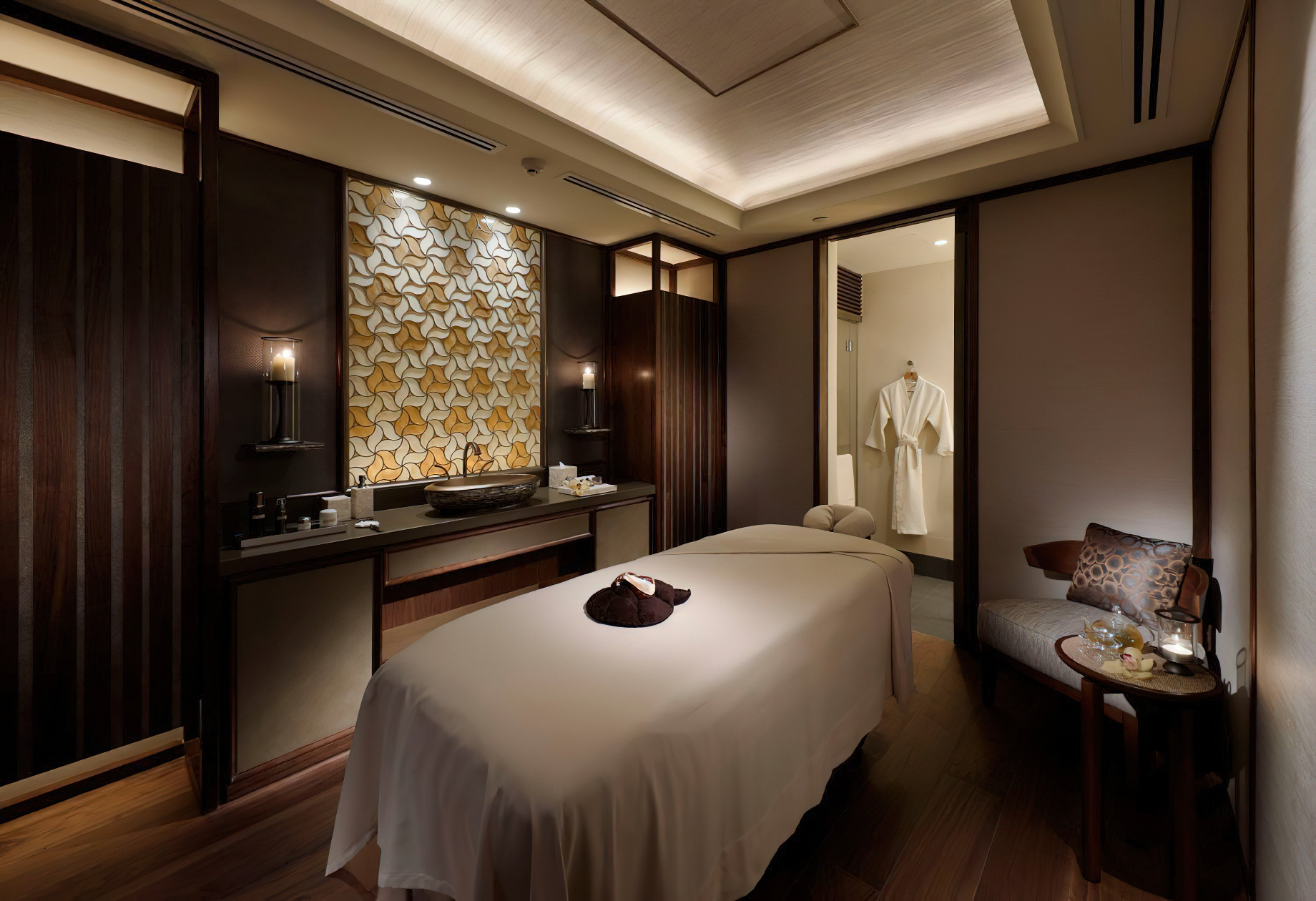 The Ritz-Carlton, Millenia Singapore Hotel – Singapore – Spa Treatment Room Interior