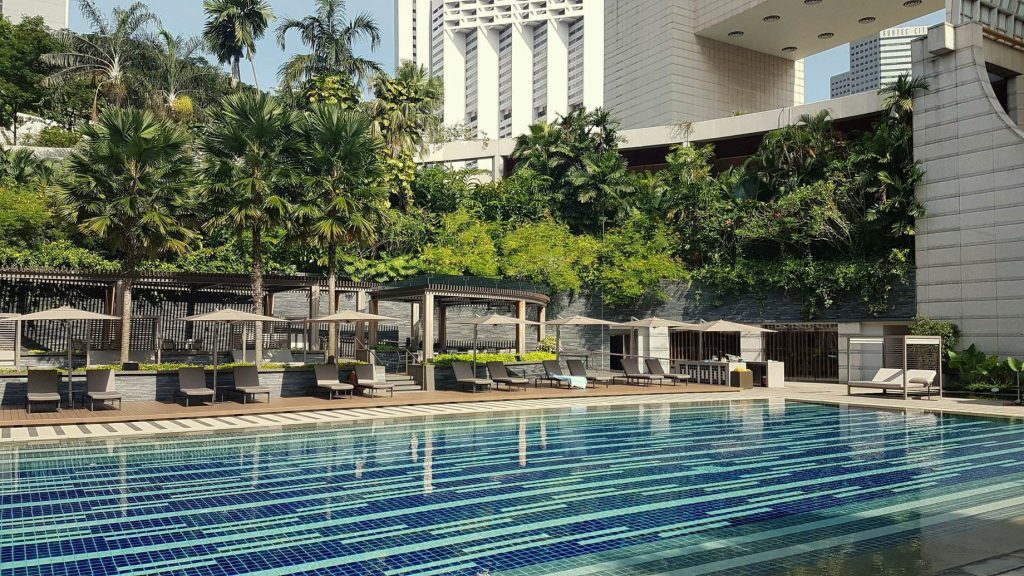 The Ritz-Carlton, Millenia Singapore Hotel - Singapore - Outdoor Pool