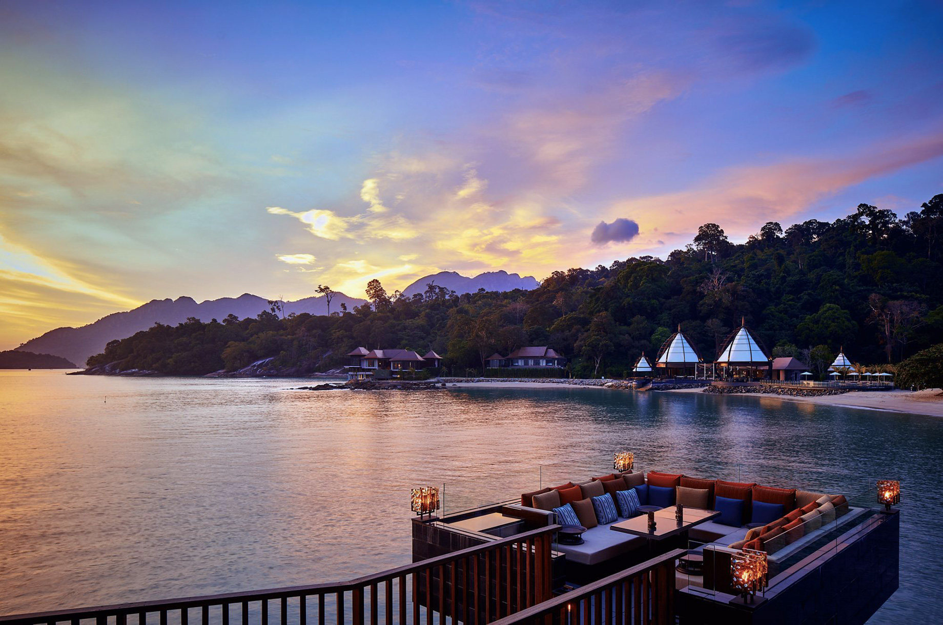 The Ritz-Carlton, Langkawi Hotel – Kedah, Malaysia – Horizon Restaurant and Bar Deck Sunset