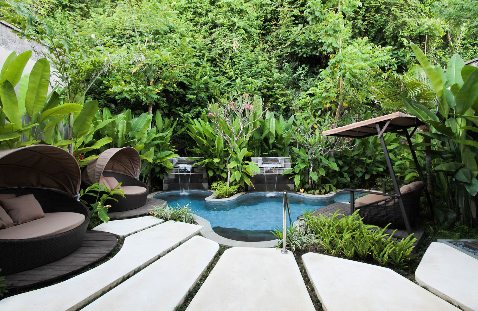 The Ritz-Carlton, Bali Nusa Dua Hotel - Bali, Indonesia - Spa Garden