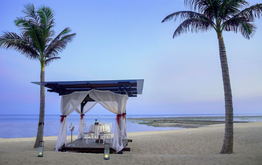 The Ritz-Carlton, Bali Nusa Dua Hotel - Bali, Indonesia - Romantic Beach Dinner