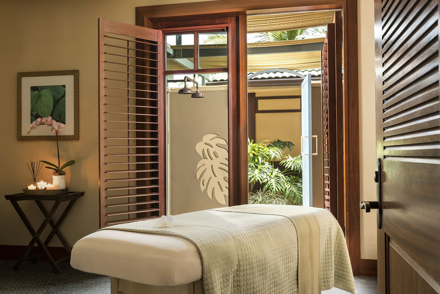 The Ritz-Carlton Maui, Kapalua Resort – Kapalua, HI, USA – Spa Treatment Table