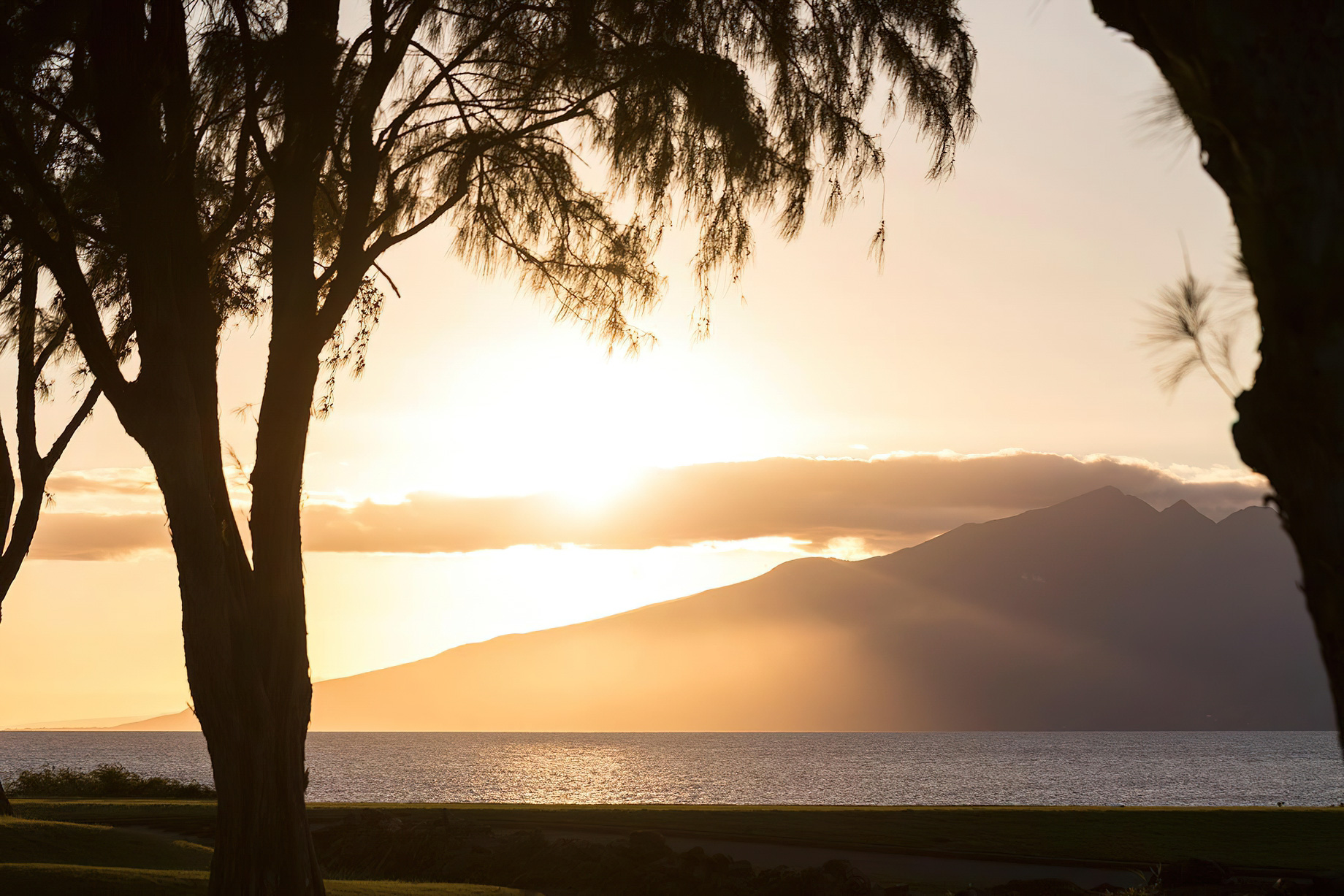 The Ritz-Carlton Maui, Kapalua Resort – Kapalua, HI, USA – Golf Course Sunset