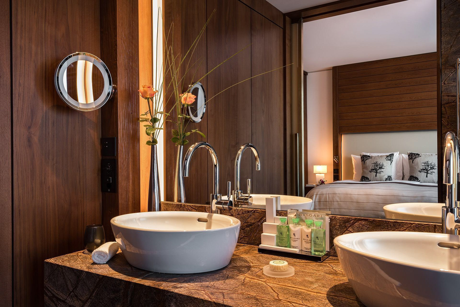 Burgenstock Hotel & Alpine Spa - Obburgen, Switzerland - Lake View Suite Washroom