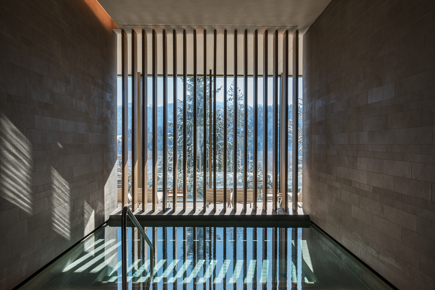 Burgenstock Hotel & Alpine Spa - Obburgen, Switzerland - Alpine Spa Cold Bath