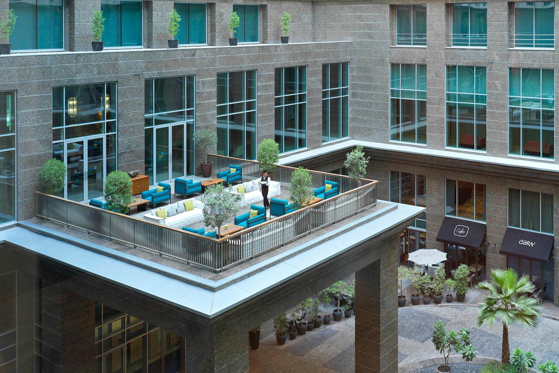 The Ritz-Carlton, Dubai International Financial Centre Hotel – UAE – Hotel Exterior Lounge Terrace