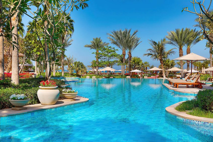 The Ritz-Carlton, Dubai Hotel - JBR Beach, Dubai, UAE - Hotel Pool