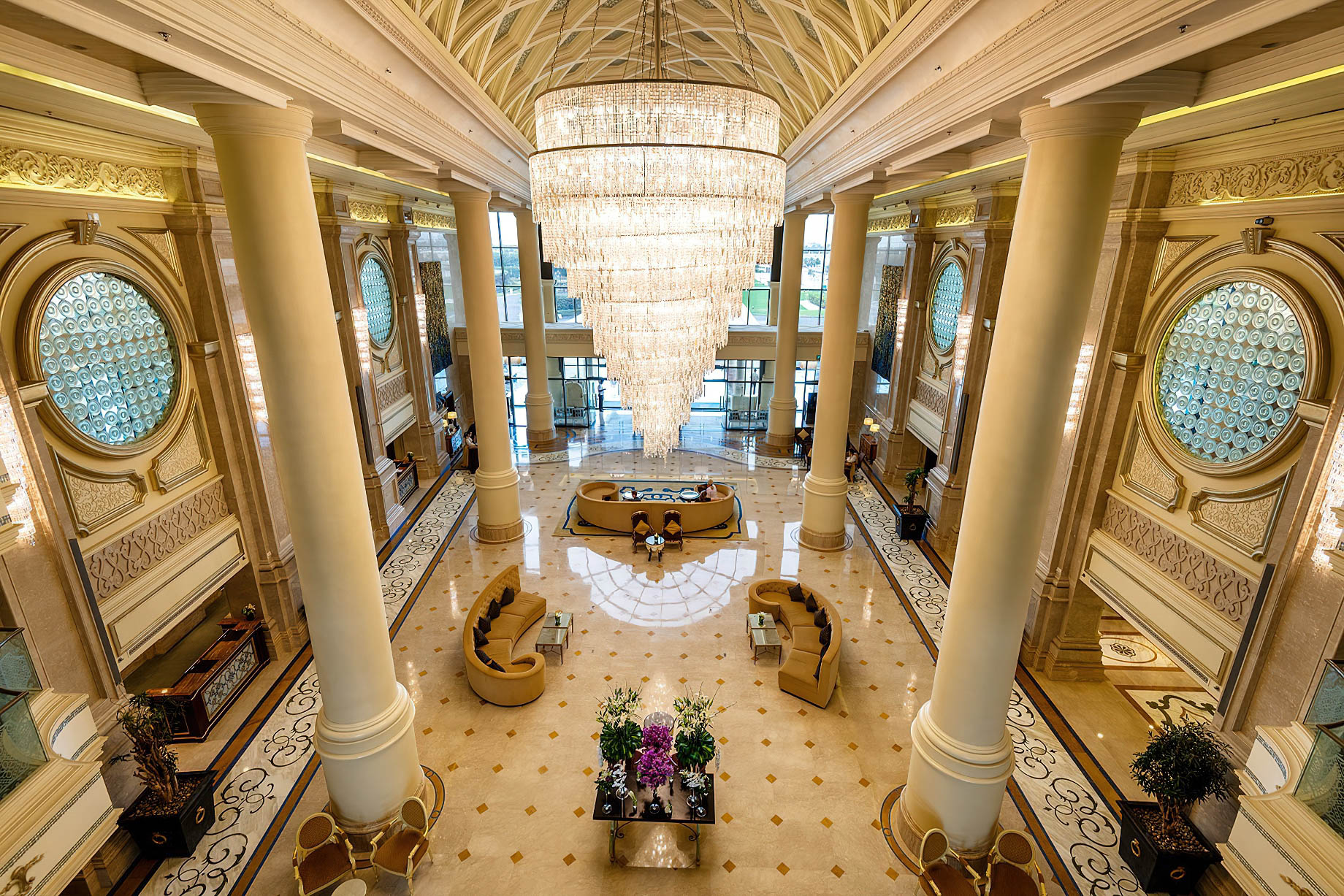 The Ritz-Carlton Abu Dhabi, Grand Canal Hotel – Abu Dhabi, UAE – Lobby