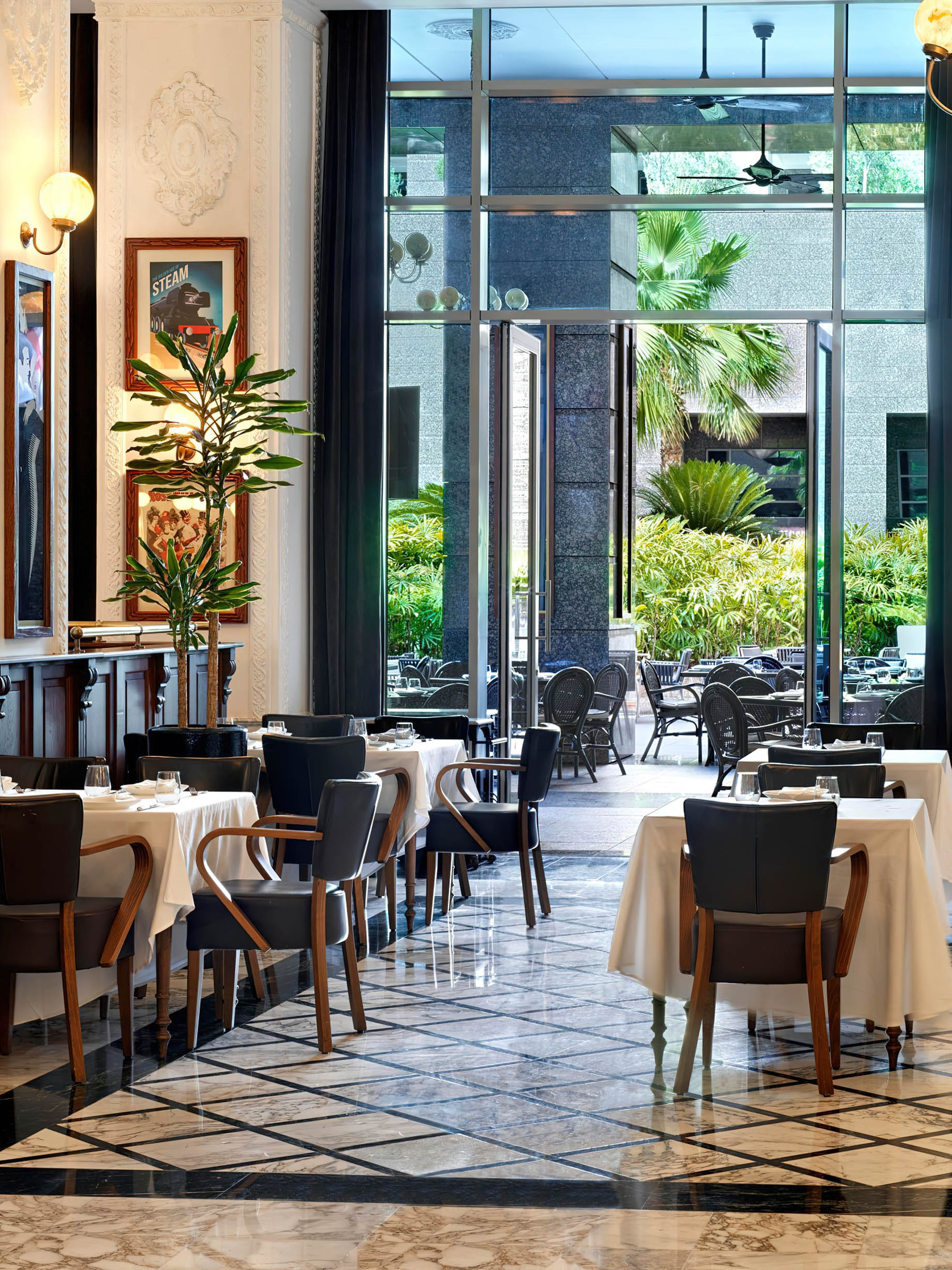 The Ritz-Carlton, Dubai International Financial Centre Hotel – UAE – Cafe Belge Reataurant