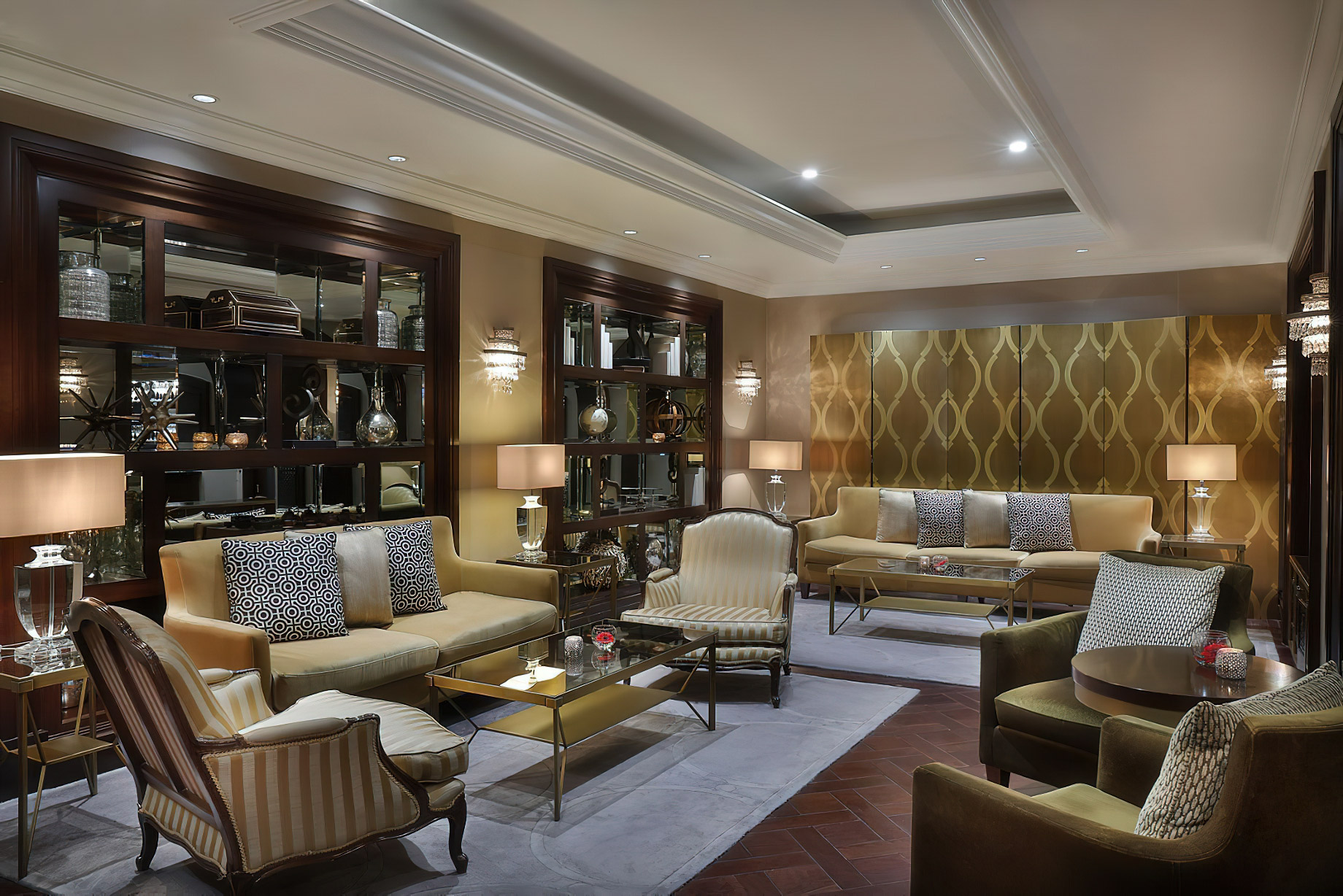 The Ritz-Carlton, Dubai Hotel – JBR Beach, Dubai, UAE – Library Bar Interior